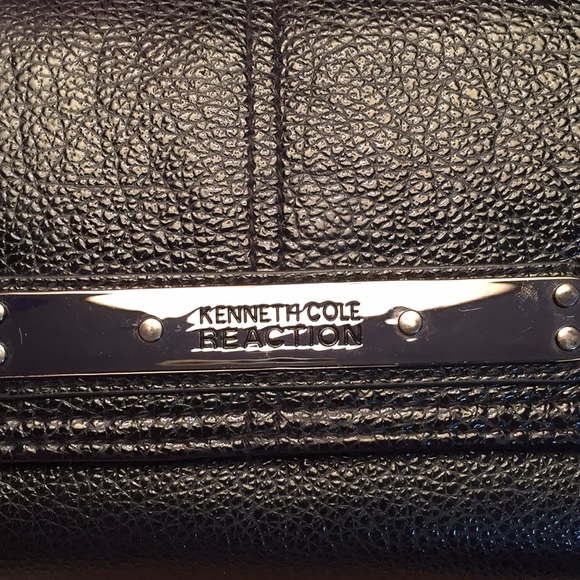 Kenneth Cole Reaction handbag - Picture 2 of 6